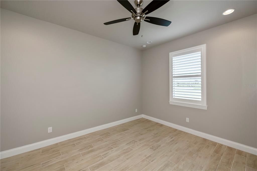 Guest bedroom 2 with walk-in closet