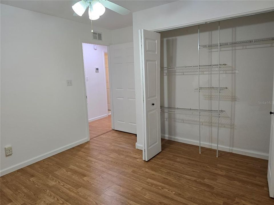 For Sale: $190,000 (3 beds, 1 baths, 1144 Square Feet)