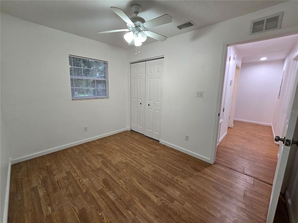 For Sale: $190,000 (3 beds, 1 baths, 1144 Square Feet)