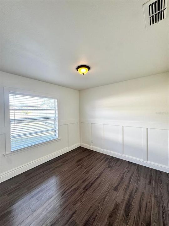 For Rent: $2,400 (3 beds, 2 baths, 1779 Square Feet)