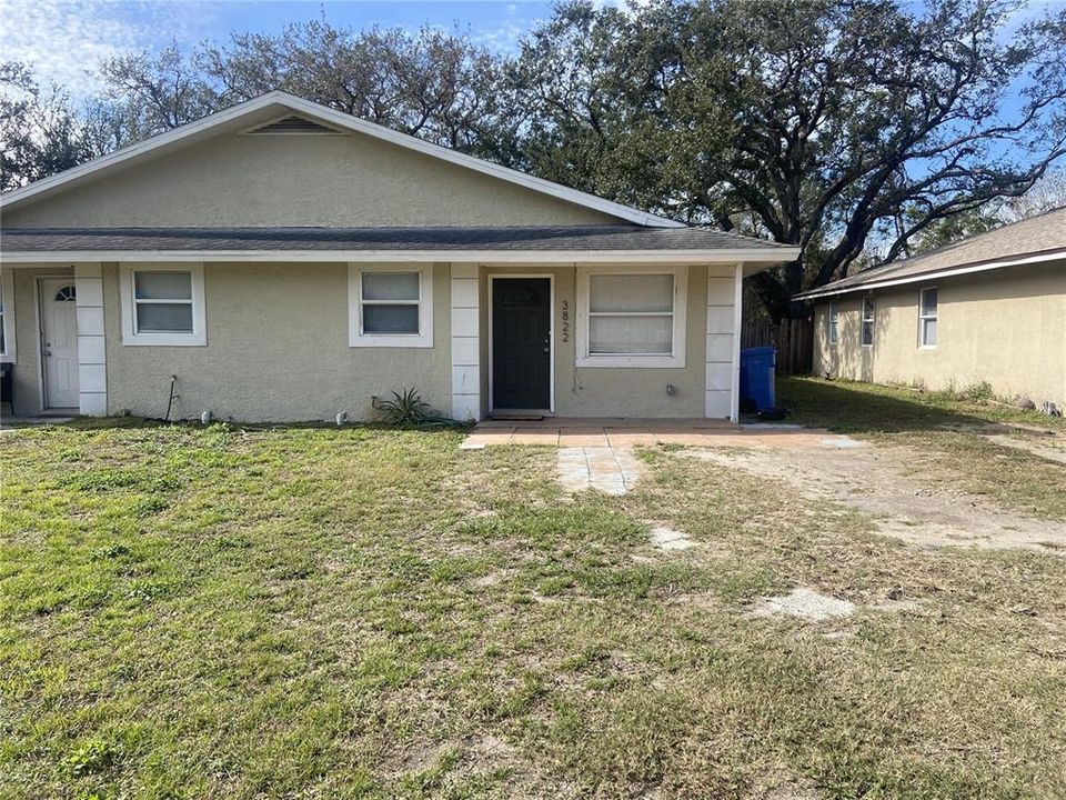 For Rent: $1,950 (3 beds, 2 baths, 1032 Square Feet)