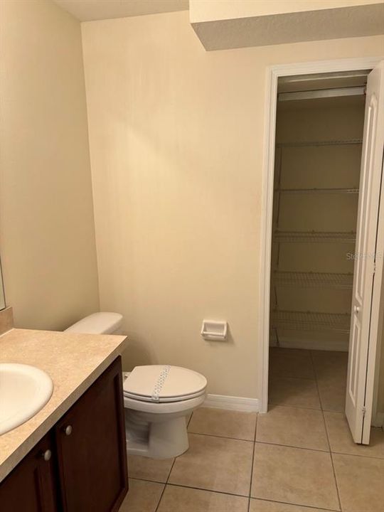 For Rent: $1,995 (3 beds, 2 baths, 1998 Square Feet)