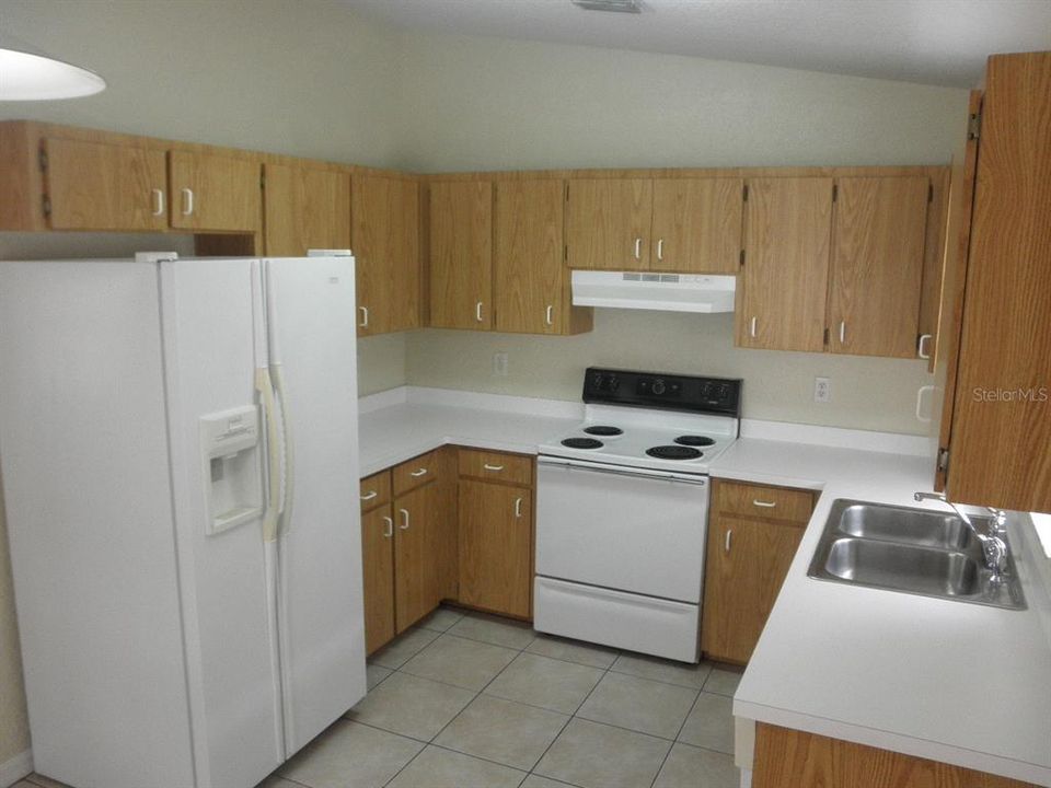 For Rent: $1,850 (3 beds, 2 baths, 1278 Square Feet)