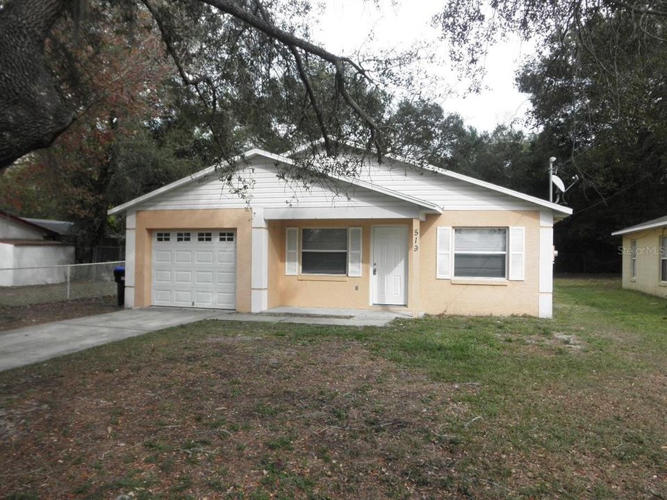 For Rent: $1,850 (3 beds, 2 baths, 1278 Square Feet)