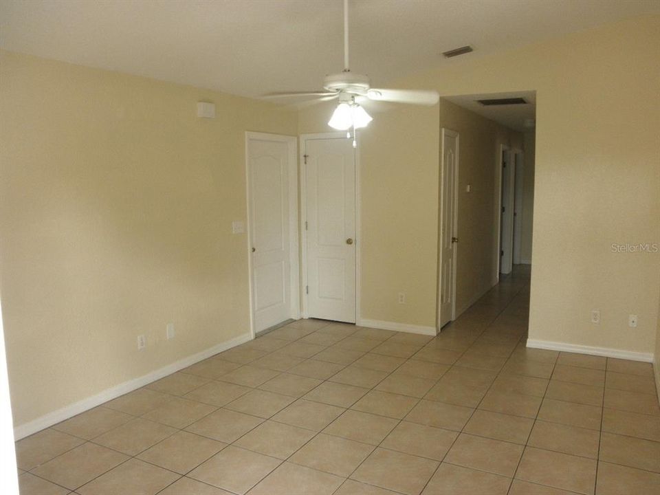 For Rent: $1,850 (3 beds, 2 baths, 1278 Square Feet)