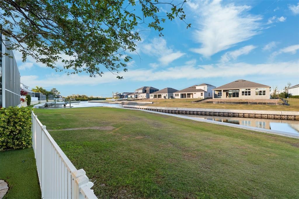 For Sale: $975,000 (3 beds, 3 baths, 2827 Square Feet)