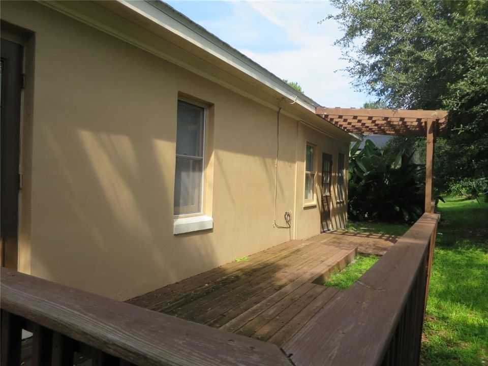 En Venta: $449,900 (3 camas, 2 baños, 1947 Pies cuadrados)