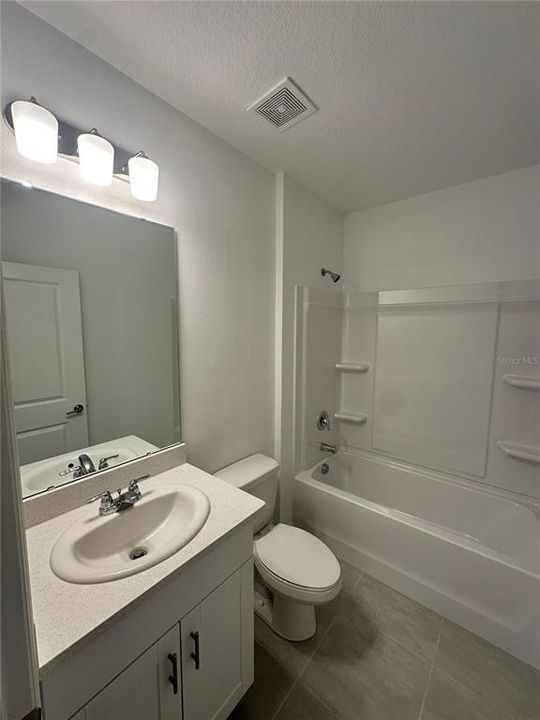 Bathroom 2Quartz Counter Top in the Bathroom