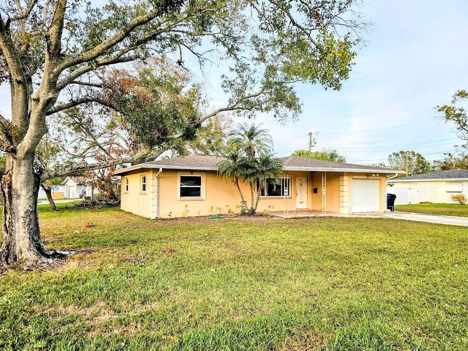 For Sale: $395,000 (3 beds, 2 baths, 1175 Square Feet)