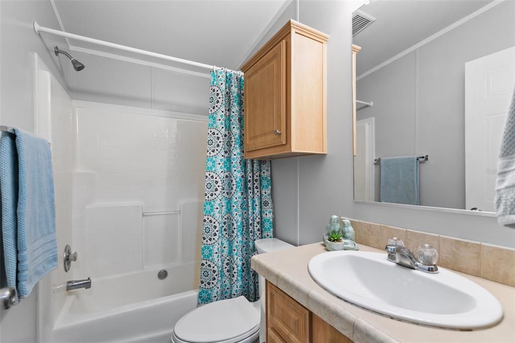 For Sale: $359,000 (2 beds, 2 baths, 1056 Square Feet)