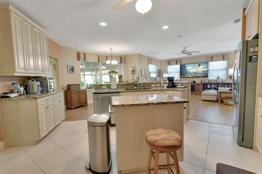 Kitchen work island