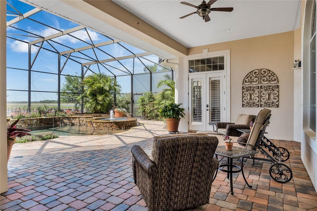 待售: $1,599,000 (5 贝兹, 3 浴室, 3685 平方英尺)