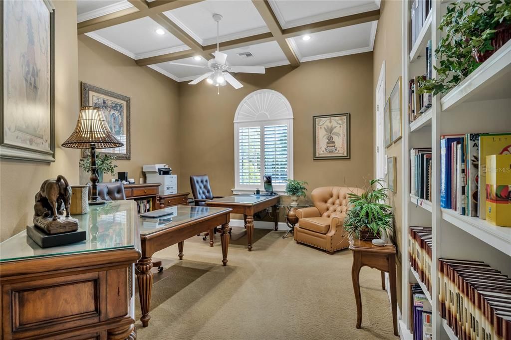 待售: $1,599,000 (5 贝兹, 3 浴室, 3685 平方英尺)