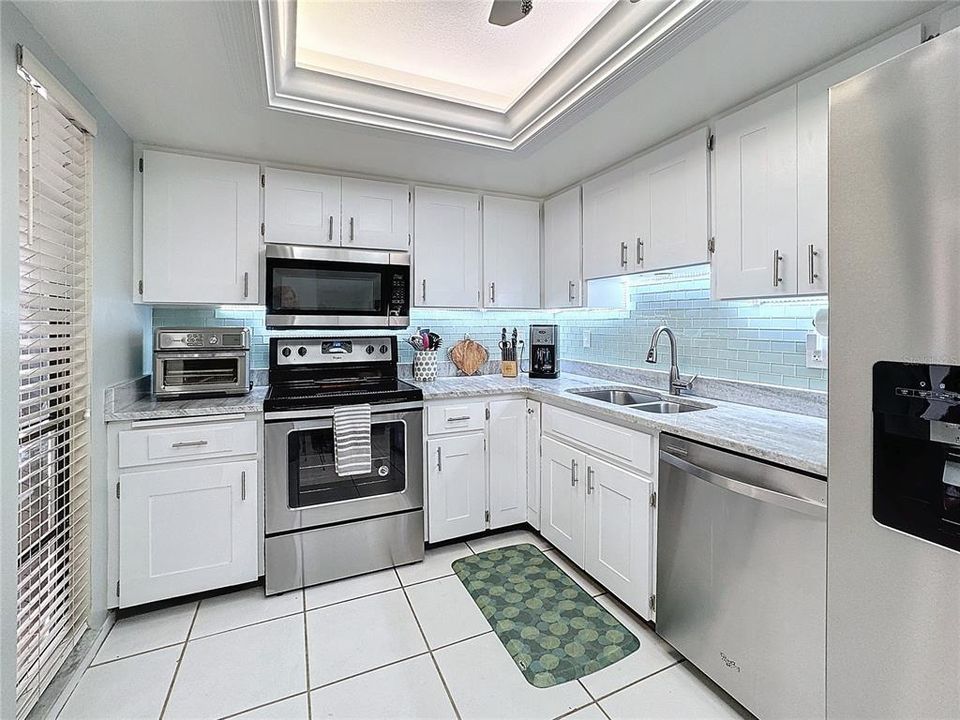 KITCHEN W/ BRAND NEW FRIDGE