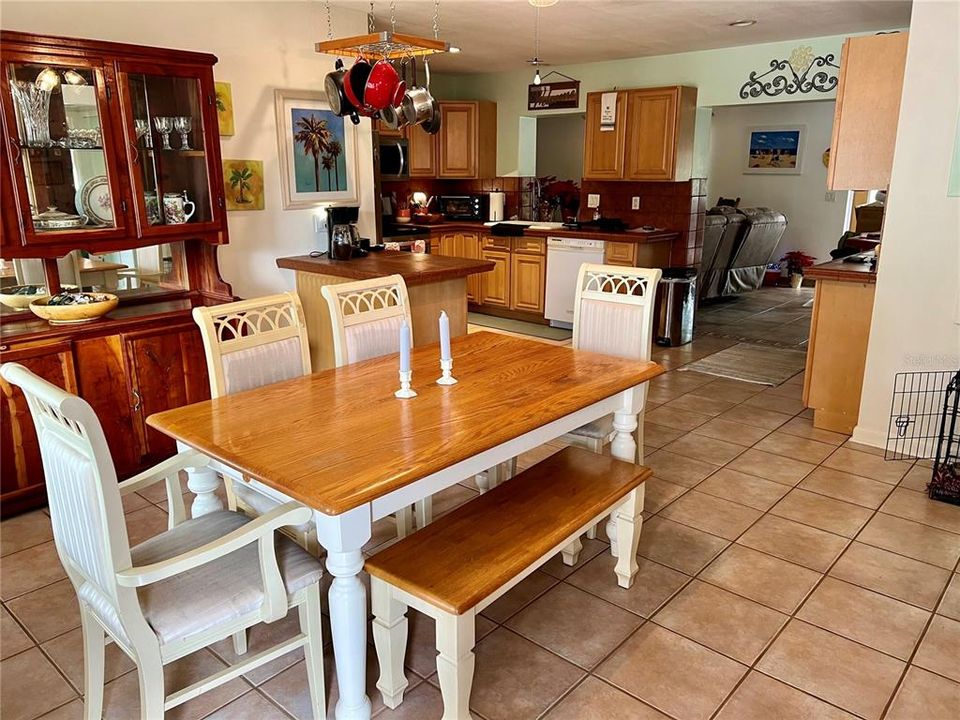 Front entry into dining area and kitchen