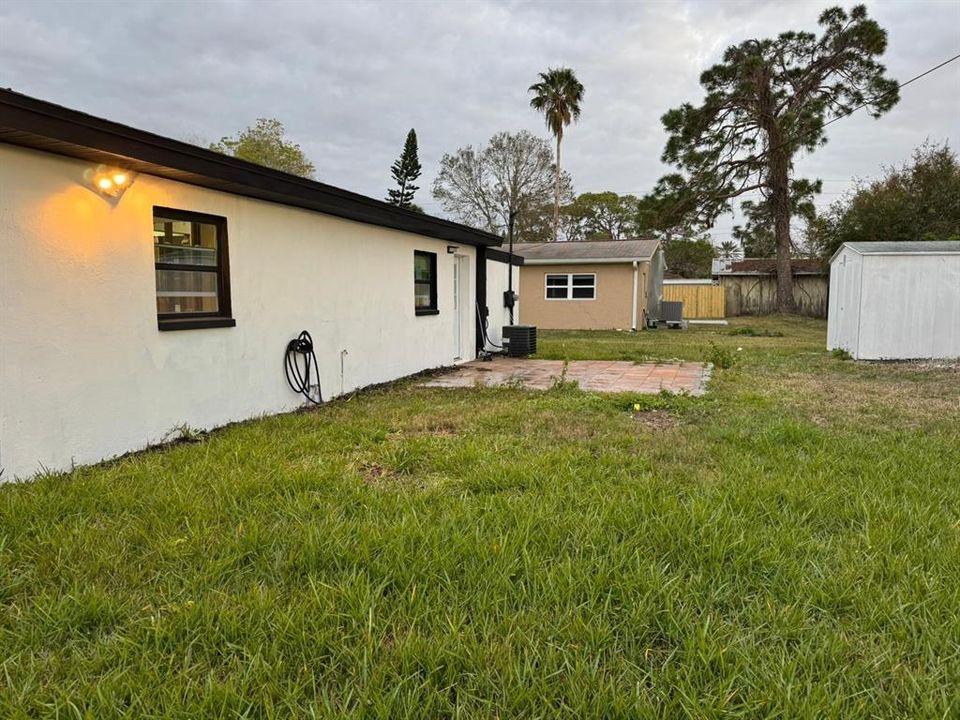 For Sale: $170,000 (2 beds, 2 baths, 1008 Square Feet)