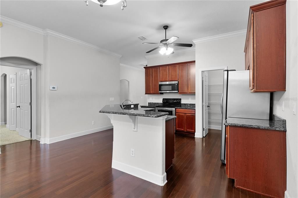 For Sale: $355,000 (3 beds, 2 baths, 1506 Square Feet)