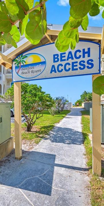 Deeded Beach Access for Barefoot Beach Resort