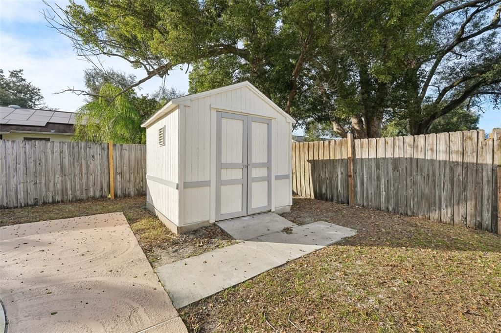 For Sale: $345,000 (3 beds, 2 baths, 1215 Square Feet)