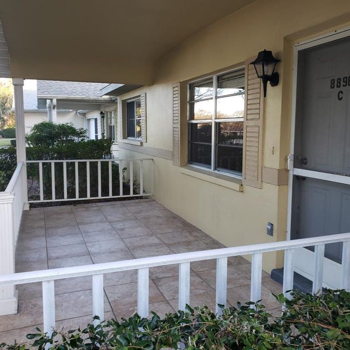 For Rent: $1,600 (2 beds, 2 baths, 1375 Square Feet)