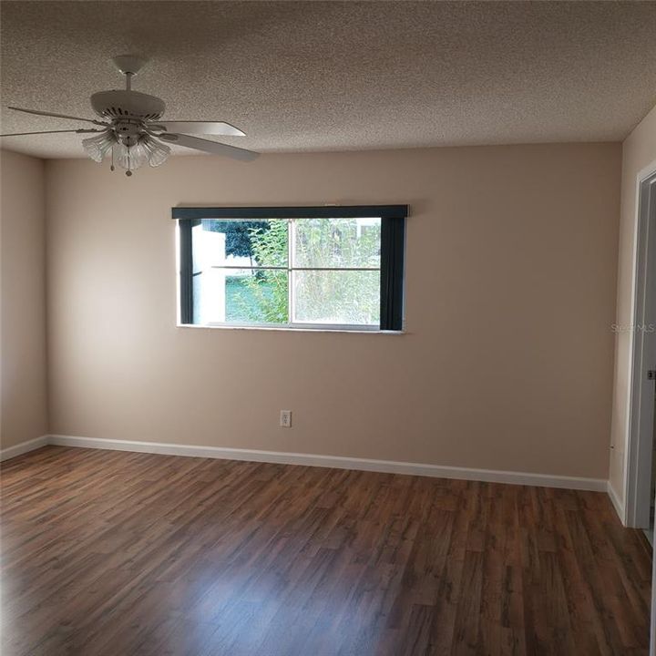 For Rent: $1,600 (2 beds, 2 baths, 1375 Square Feet)