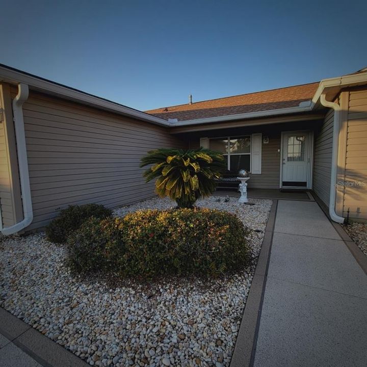 For Sale: $359,900 (3 beds, 2 baths, 1527 Square Feet)