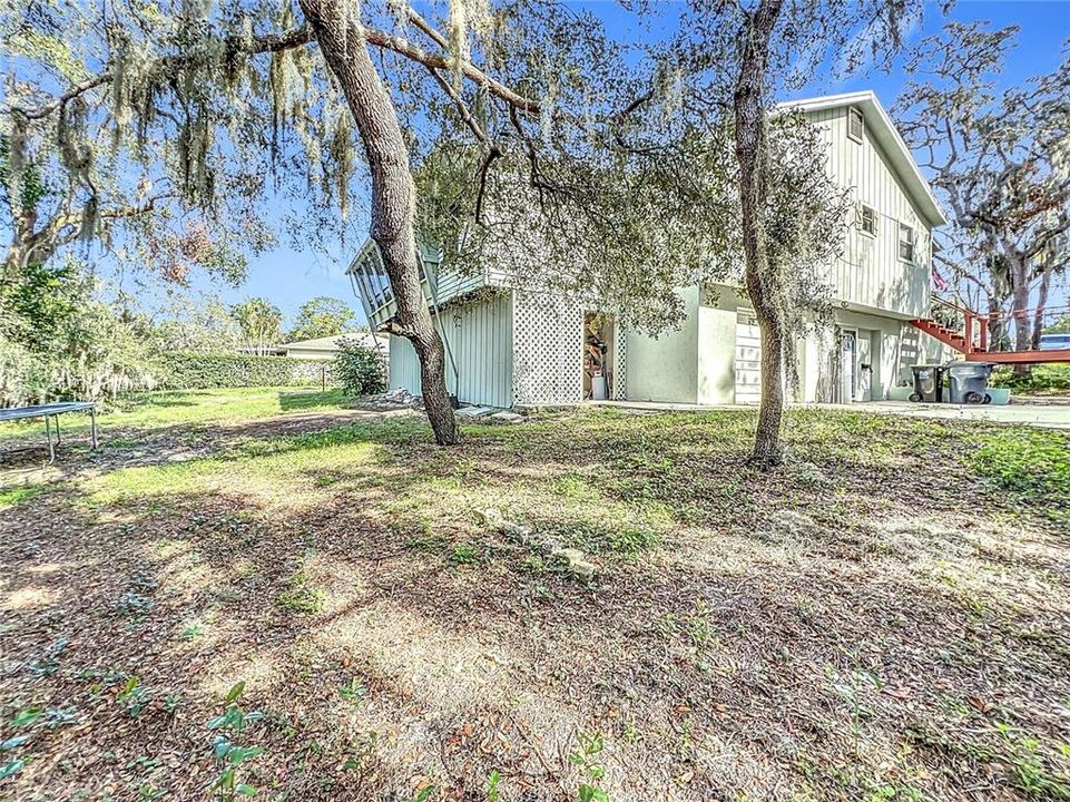 For Sale: $392,000 (4 beds, 3 baths, 2652 Square Feet)