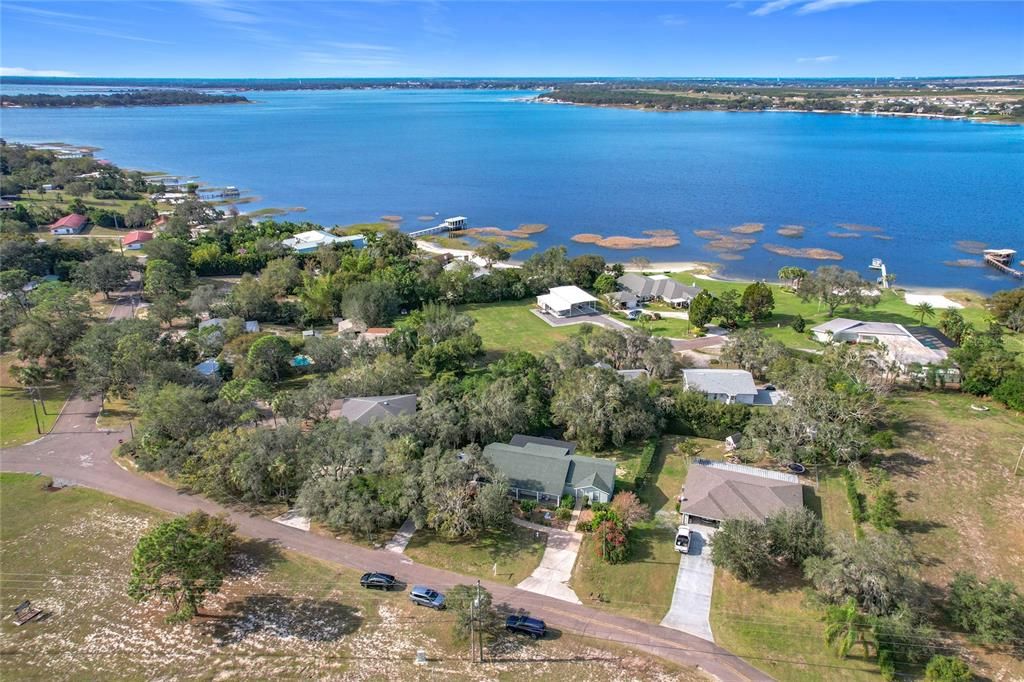 For Sale: $392,000 (4 beds, 3 baths, 2652 Square Feet)