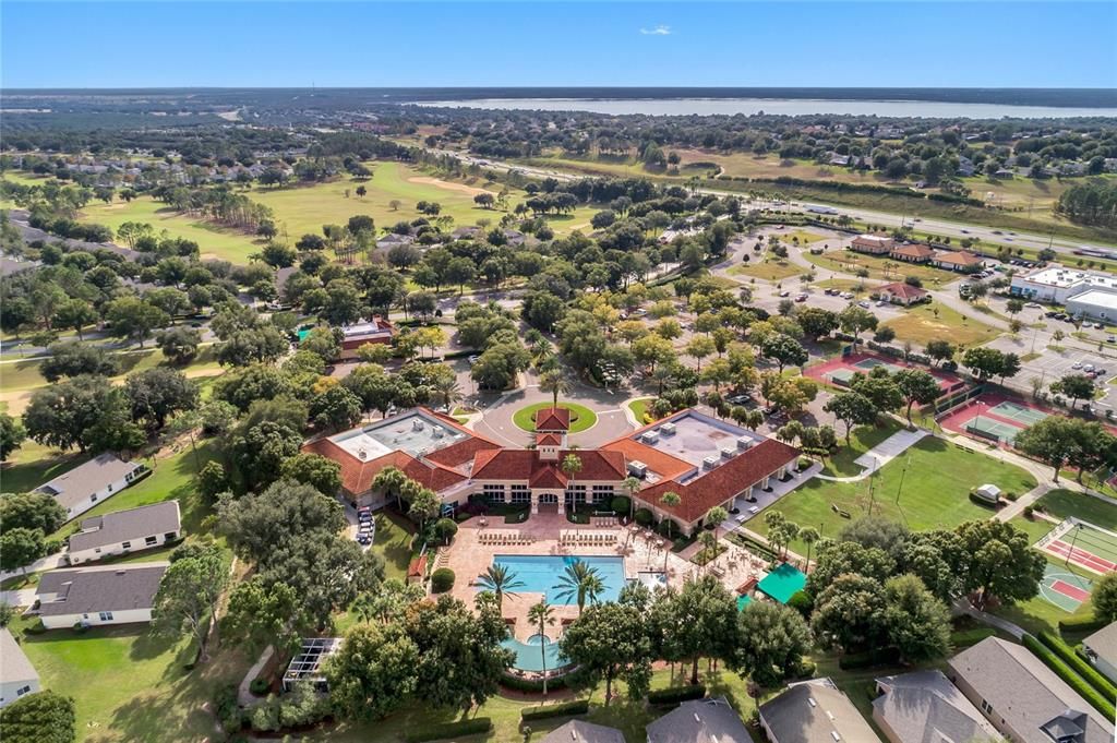 Royal Clubhouse - Aerial