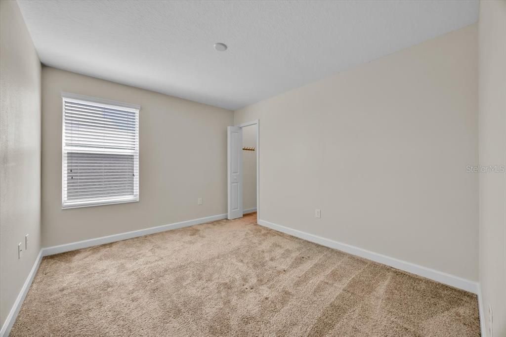 待售: $569,550 (4 贝兹, 3 浴室, 2546 平方英尺)