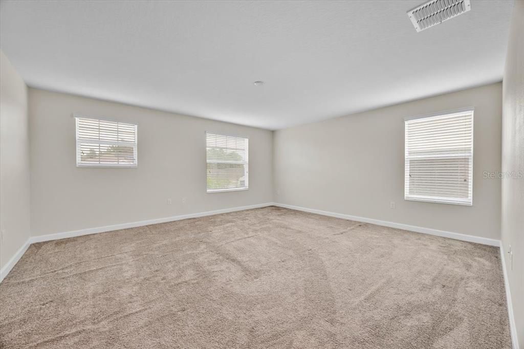 待售: $569,550 (4 贝兹, 3 浴室, 2546 平方英尺)