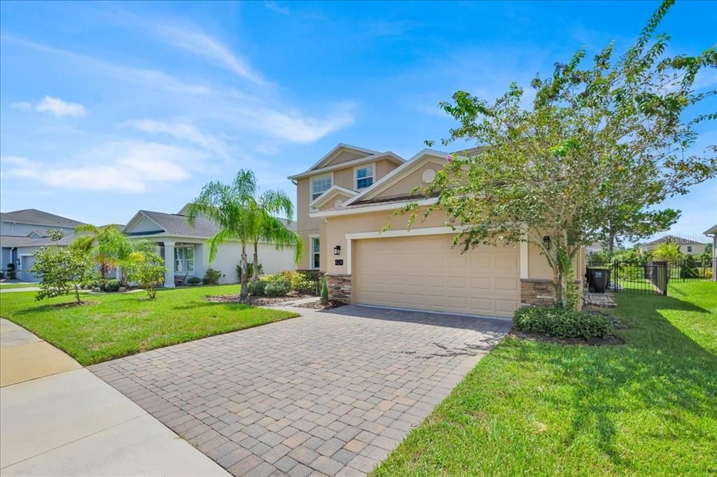 待售: $569,550 (4 贝兹, 3 浴室, 2546 平方英尺)