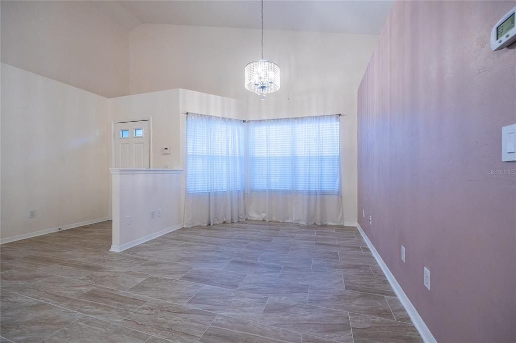 For Sale: $255,000 (2 beds, 2 baths, 1450 Square Feet)