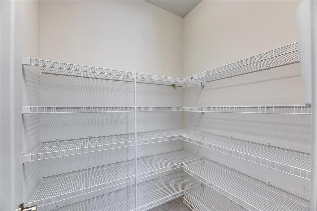 Walk-in Pantry