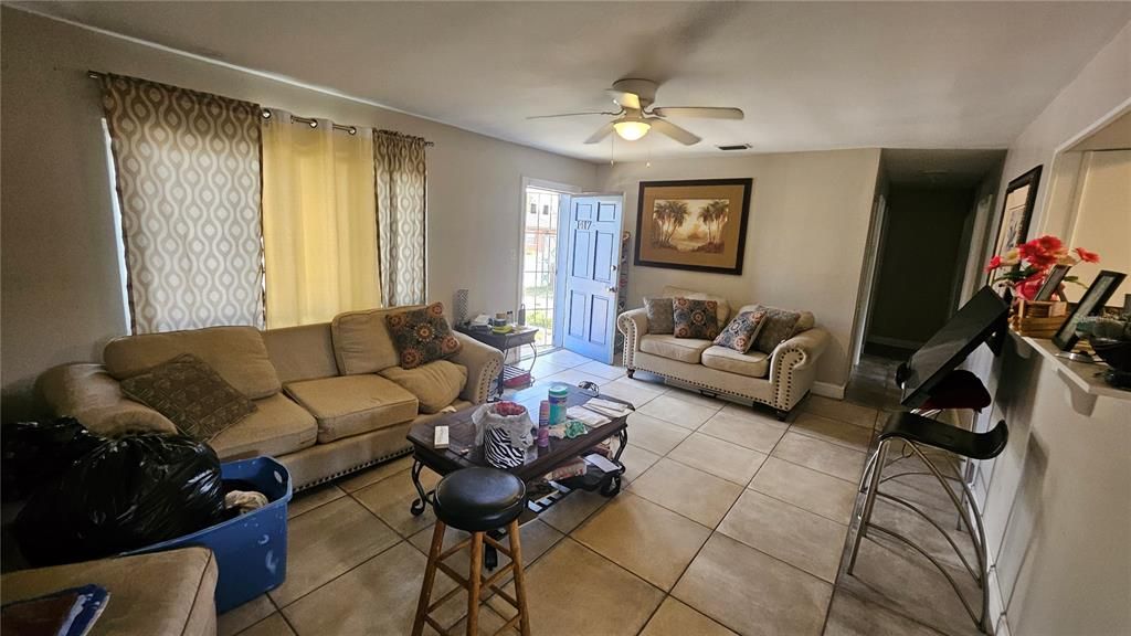 For Sale: $325,000 (4 beds, 2 baths, 1795 Square Feet)