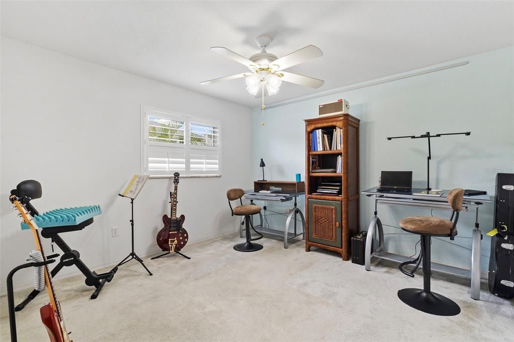 For Sale: $429,000 (3 beds, 2 baths, 2122 Square Feet)