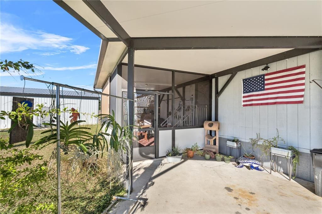 Carport & Driveway