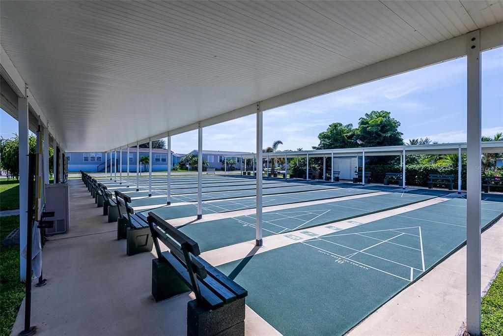 合同活跃: $169,000 (3 贝兹, 2 浴室, 1680 平方英尺)