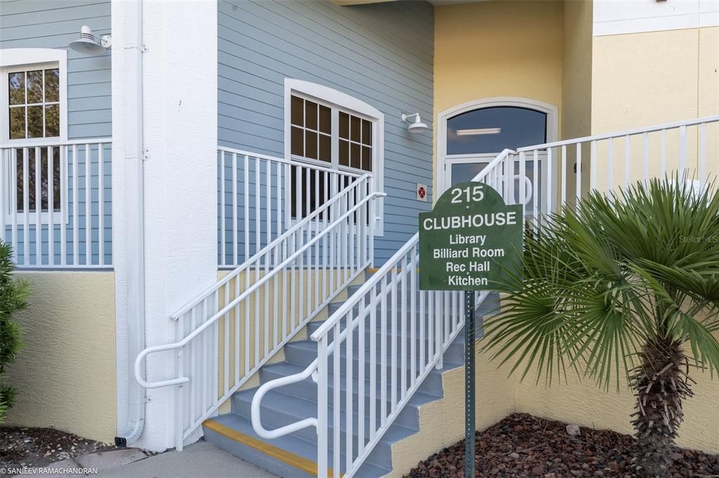 合同活跃: $169,000 (3 贝兹, 2 浴室, 1680 平方英尺)