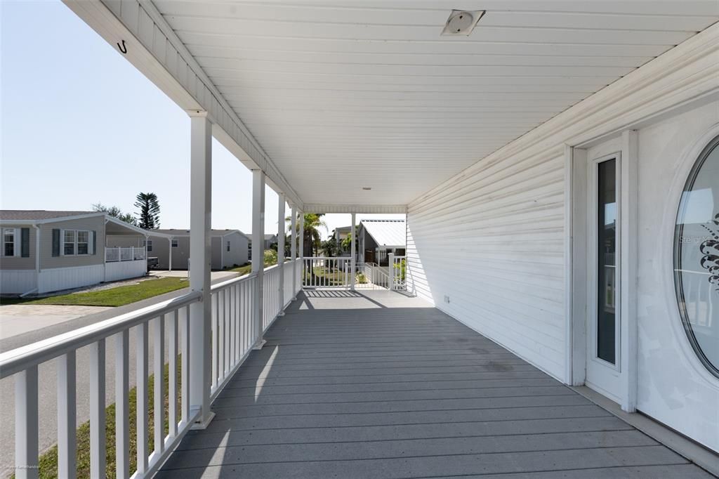 合同活跃: $169,000 (3 贝兹, 2 浴室, 1680 平方英尺)