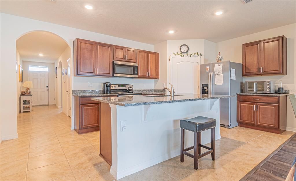 For Sale: $385,000 (4 beds, 2 baths, 1846 Square Feet)