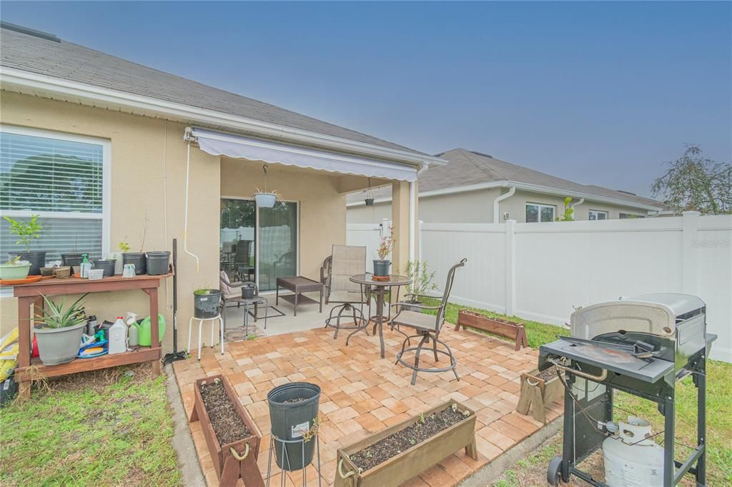 For Sale: $385,000 (4 beds, 2 baths, 1846 Square Feet)