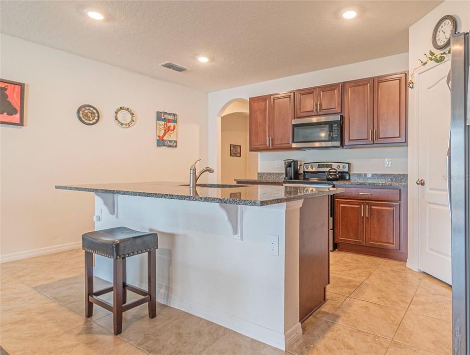 For Sale: $385,000 (4 beds, 2 baths, 1846 Square Feet)