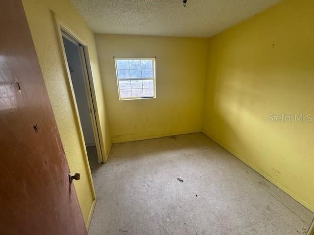 For Sale: $275,000 (0 beds, 0 baths, 1025 Square Feet)