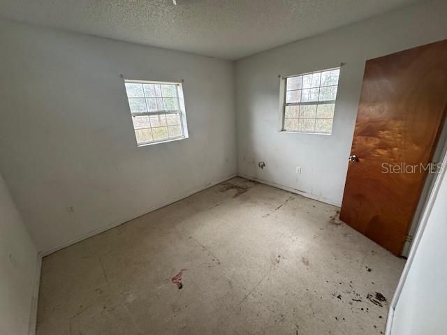 For Sale: $275,000 (0 beds, 0 baths, 1025 Square Feet)