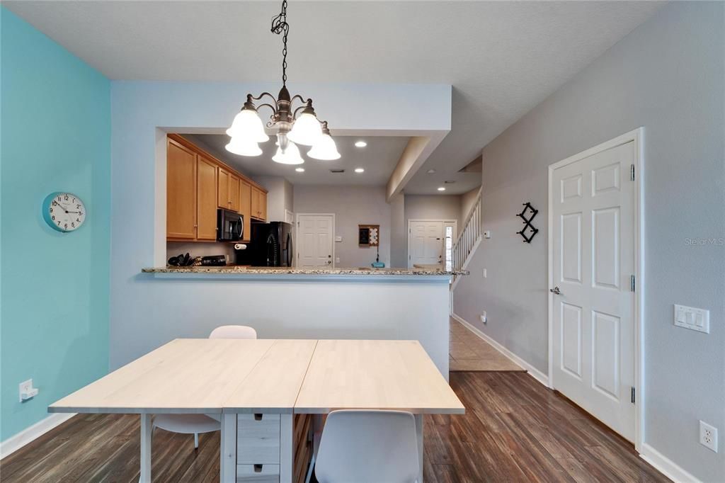 For Sale: $329,000 (3 beds, 2 baths, 1622 Square Feet)