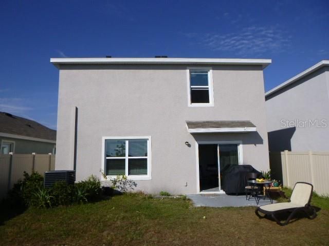 For Rent: $2,650 (4 beds, 2 baths, 2260 Square Feet)