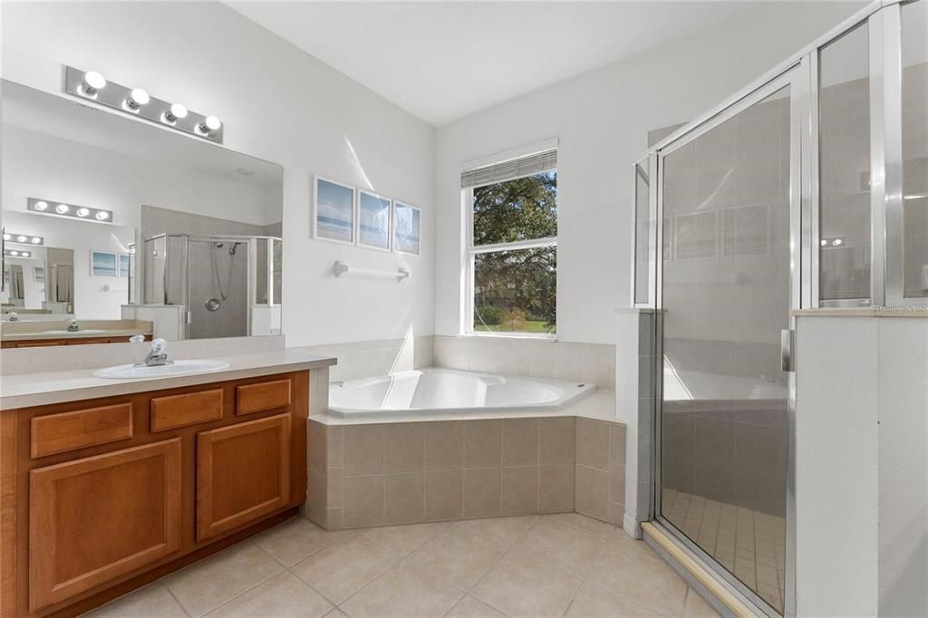 Active With Contract: $2,450 (4 beds, 2 baths, 2205 Square Feet)