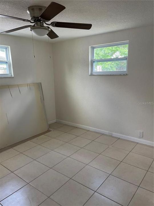 For Rent: $1,695 (3 beds, 2 baths, 1004 Square Feet)