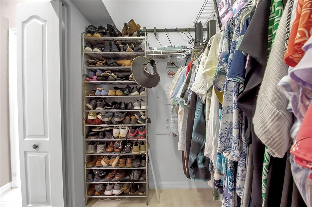 Walk-in closet